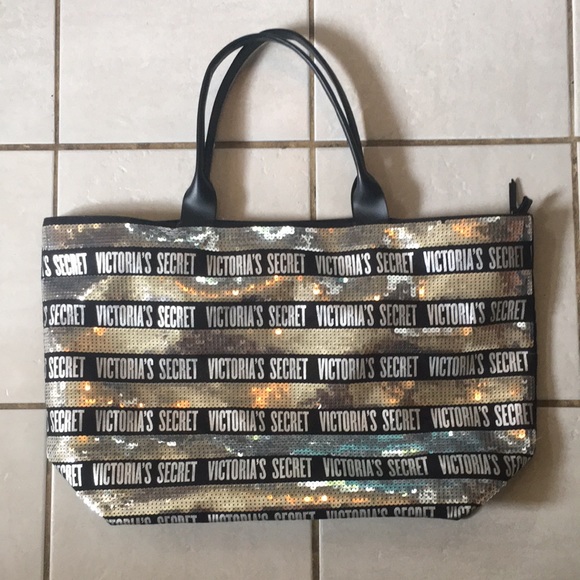 LARGE VS TOTE - Picture 4 of 6